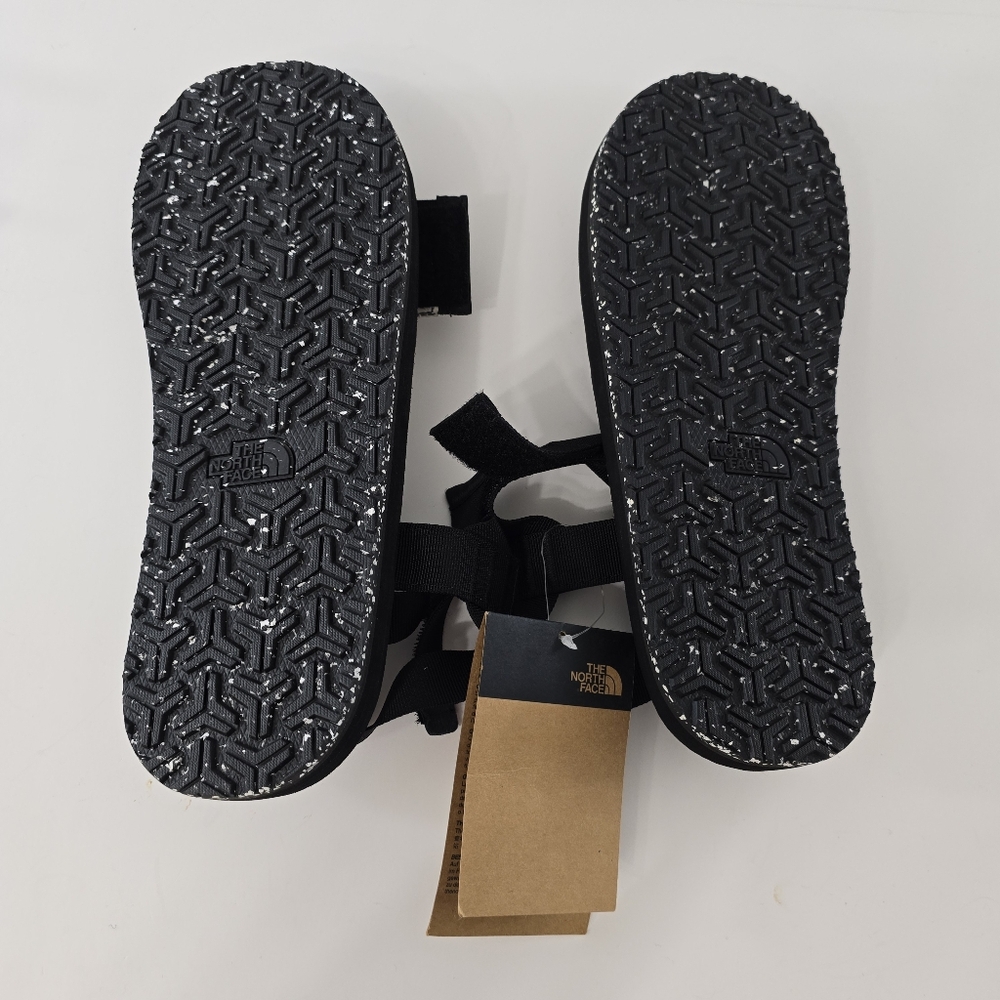The North Face Skeena TNF Sandals Mens NEW NWT Sz 13 Black Lightweight Gorpcore - Picture 11 of 13